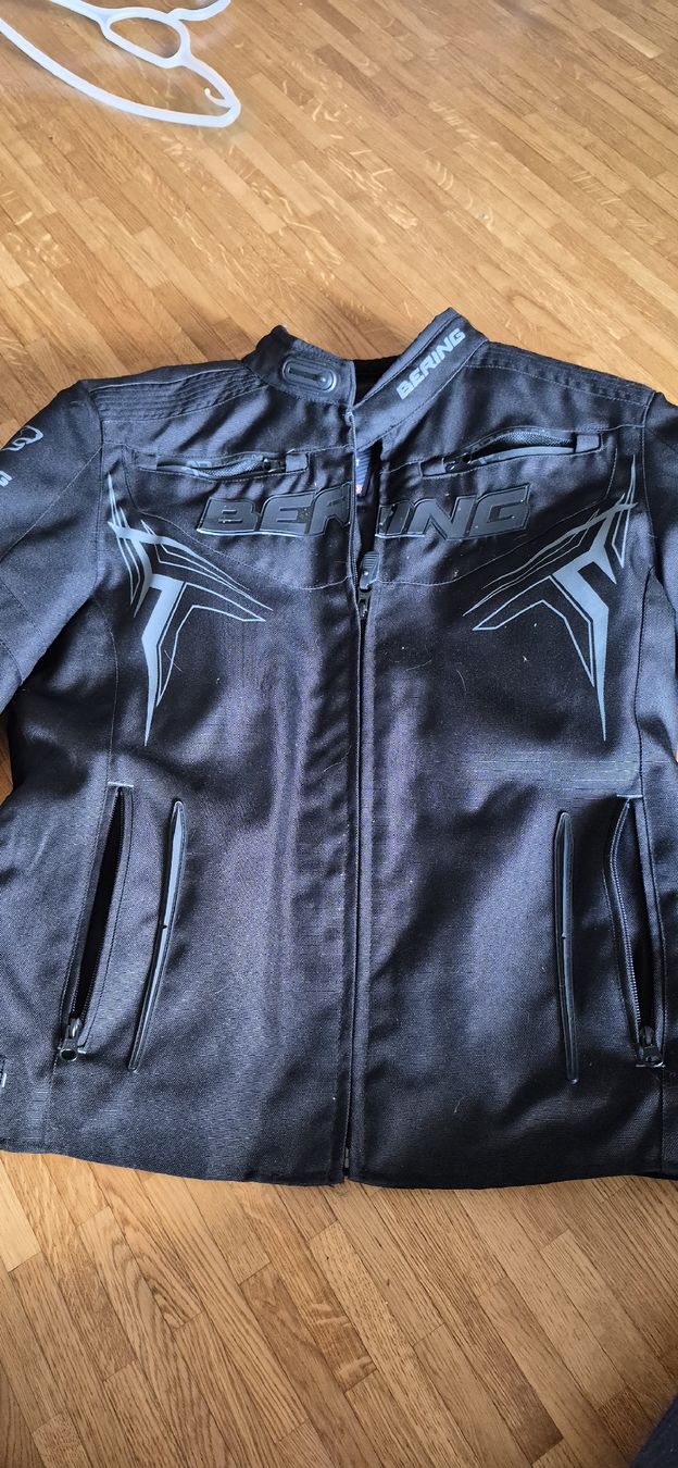 Giacche: Veste de moto Bering comme neuve, taille XL – Usato da Gland venduto da JeromeR.