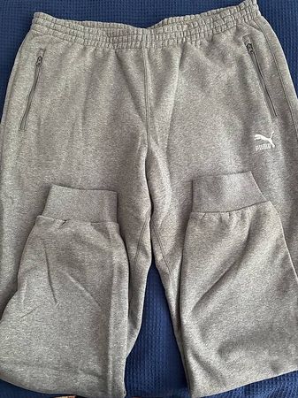 Pantalon de training marque Adidas taille XXL 