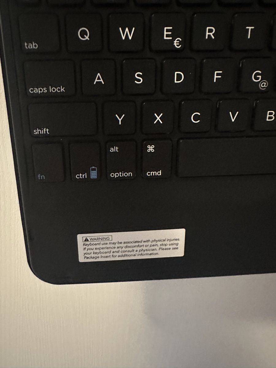 Covers & Borse: Zagg Key Pro Tablet Case iPad, Portable, Like New! – Usato da Zürich venduto da car_68nt 5