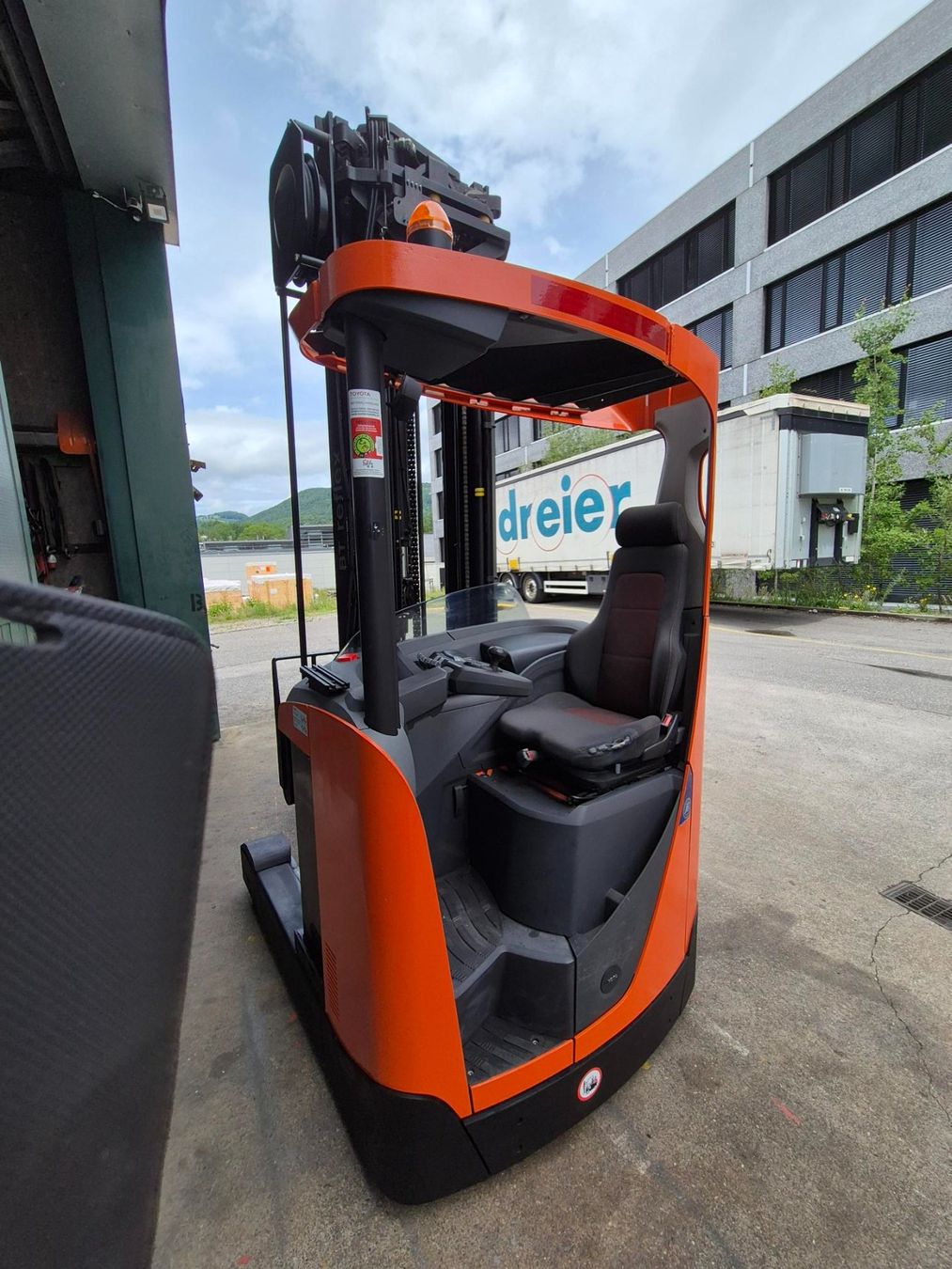 Carrelli elevatori e a forche: Stapler BT RRE160 Triplex Hubkraft:1600kg – Usato da Aarau venduto da LM-Handel 1