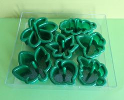 BETTY BOSSI *SOMMERBLÄTTER* GUETZLI AUSSTECHER+AUSSTOSSER