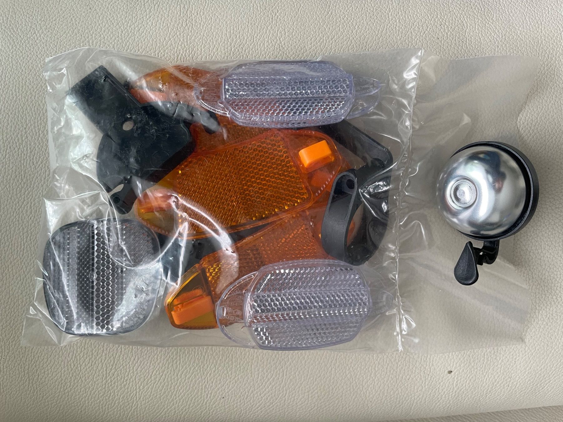 Ersatzteile: Velo Reflektoren Set + Glocke - TOP SAFETY – Neu (gemäss Beschreibung) aus Ittigen von olli68