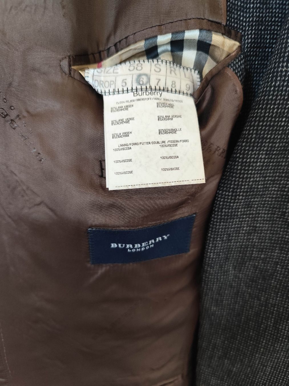 Burberry Jacken: Burberry Blazer en cachemire  – Gebraucht aus Montreux von prl_z2lr 4