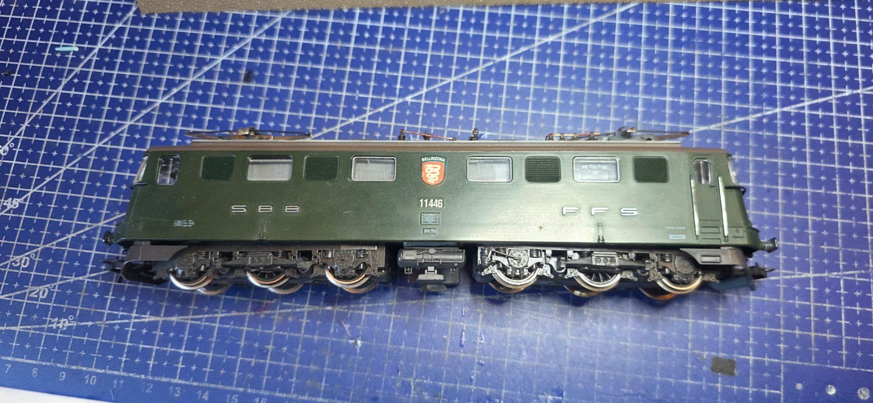 Roco Modelleisenbahnen: Roco Ae6/6 11446 H0/DC analog – Gebraucht aus Hochfelden von Danizh0