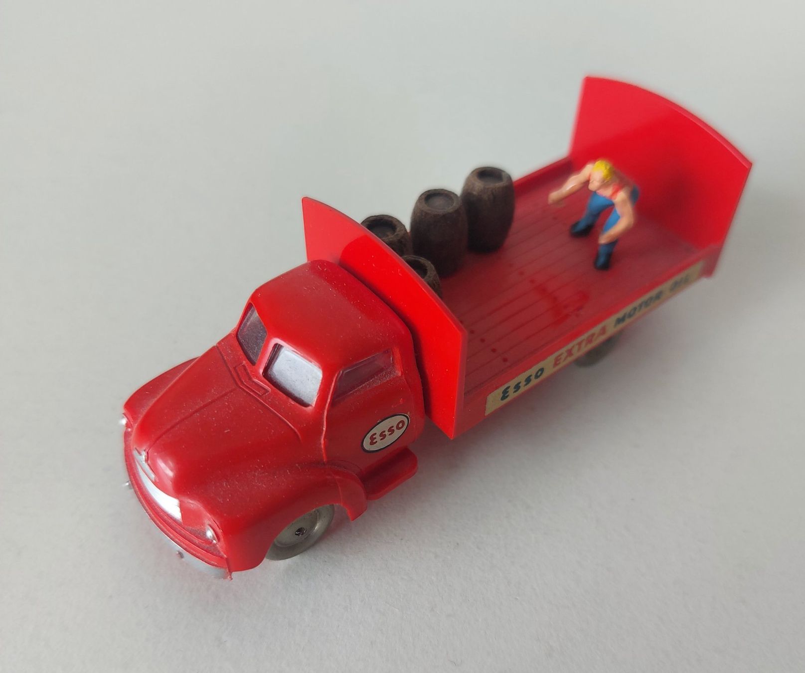 Dinky Toys Modellini d'auto: Lego Bedford Esso – Usato da Schenkon venduto da Elbarto007