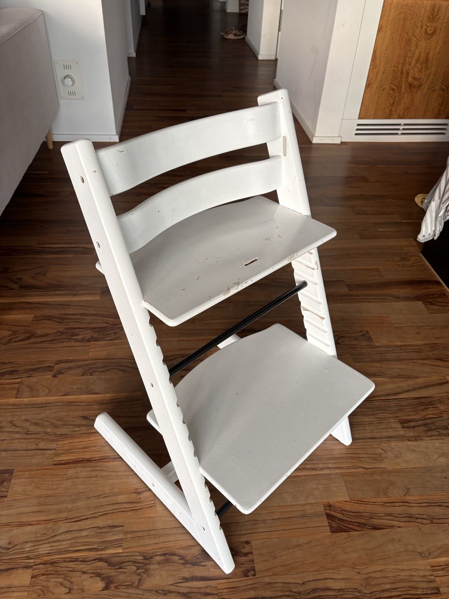 Stokke Chaises hautes: Stokke Tripp Trapp Weiss – D'occasion à Stallikon par mwichm