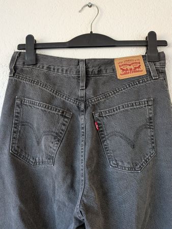 Levis High waist Jeans Gr. 28