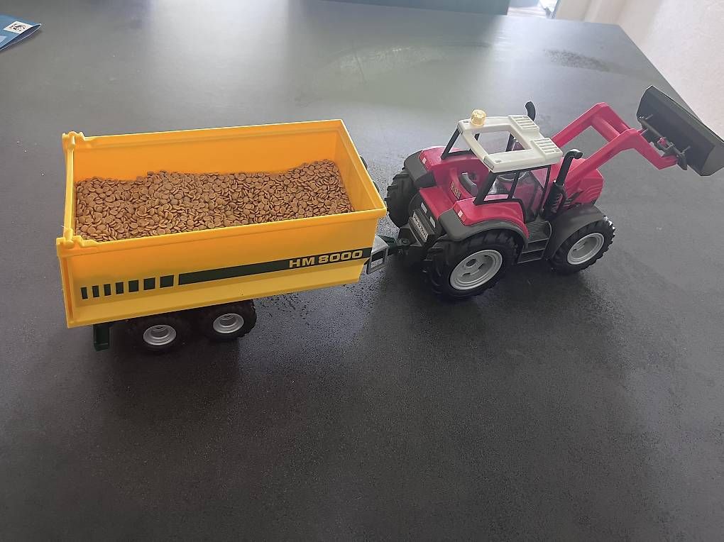 Giocattoli: Playmobil Traktor mit Anhänger – Usato da Kaisten venduto da Piggen