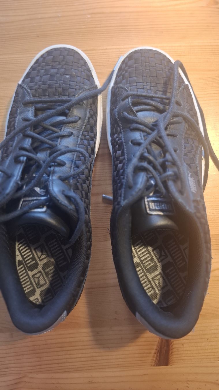 Puma Scarpe da donna: Puma Sneaker Schwarz Gr. 39 Top Zustand – Usato da Balzers venduto da silviahuaraz
