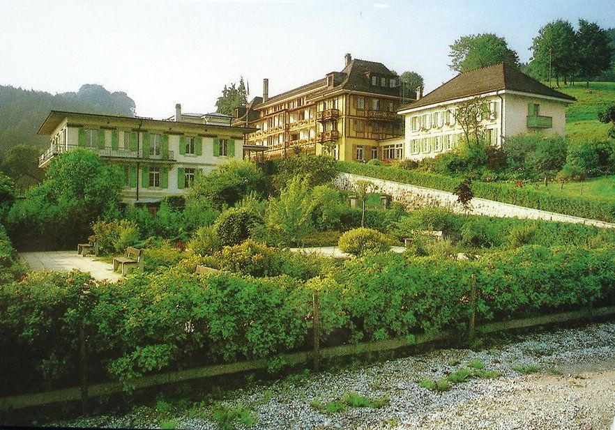 Cartoline postali: LE PÂQUIER Foyer de Montbarry – Usato da Jona venduto da philajona
