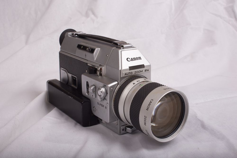 Canon Camcorder: Canon auto zoom 814 – Defekt aus Delémont von cpop