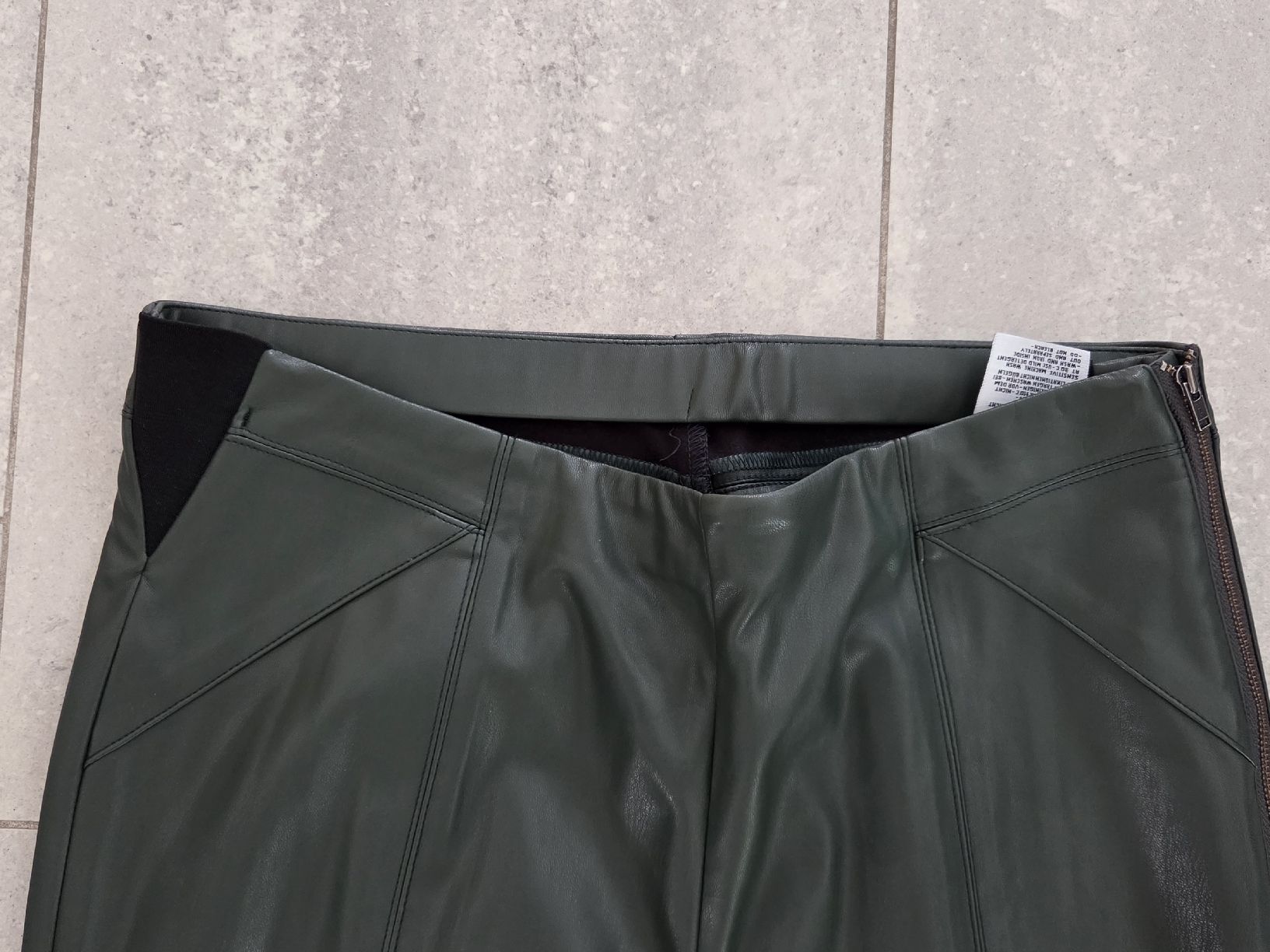 Pantaloni: Hose, Kunstlederhose, Blue Fire – Usato da Wiesendangen venduto da Sinhuk 1
