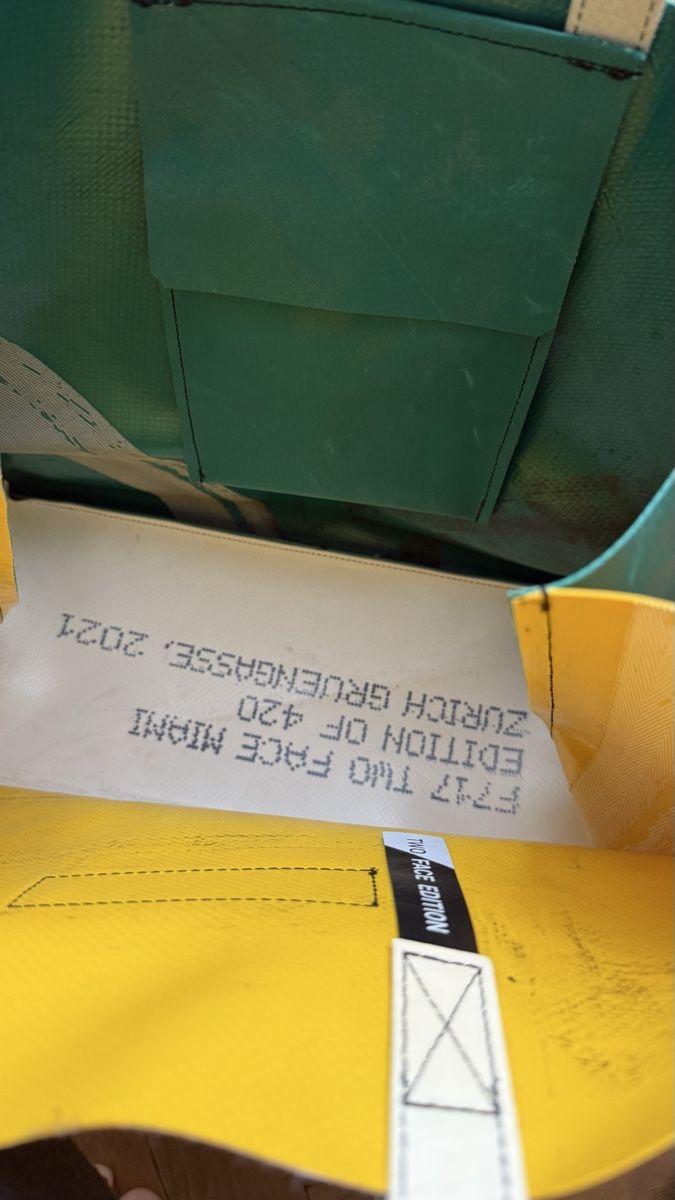 Freitag Borse: Freitag F717 Two Face Miami - Neu – Nuovo (secondo la descrizione) da Zürich venduto da an_orange 5
