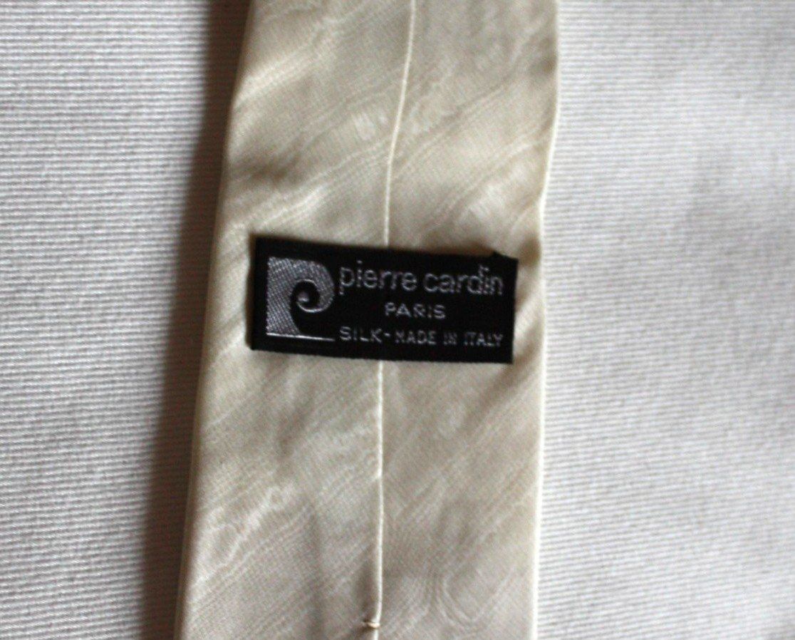 Cravatte: Krawatte PIERRE GARDIN Seide eierschalenfarben – Usato da Flüelen venduto da Diversicum-Vintage 4