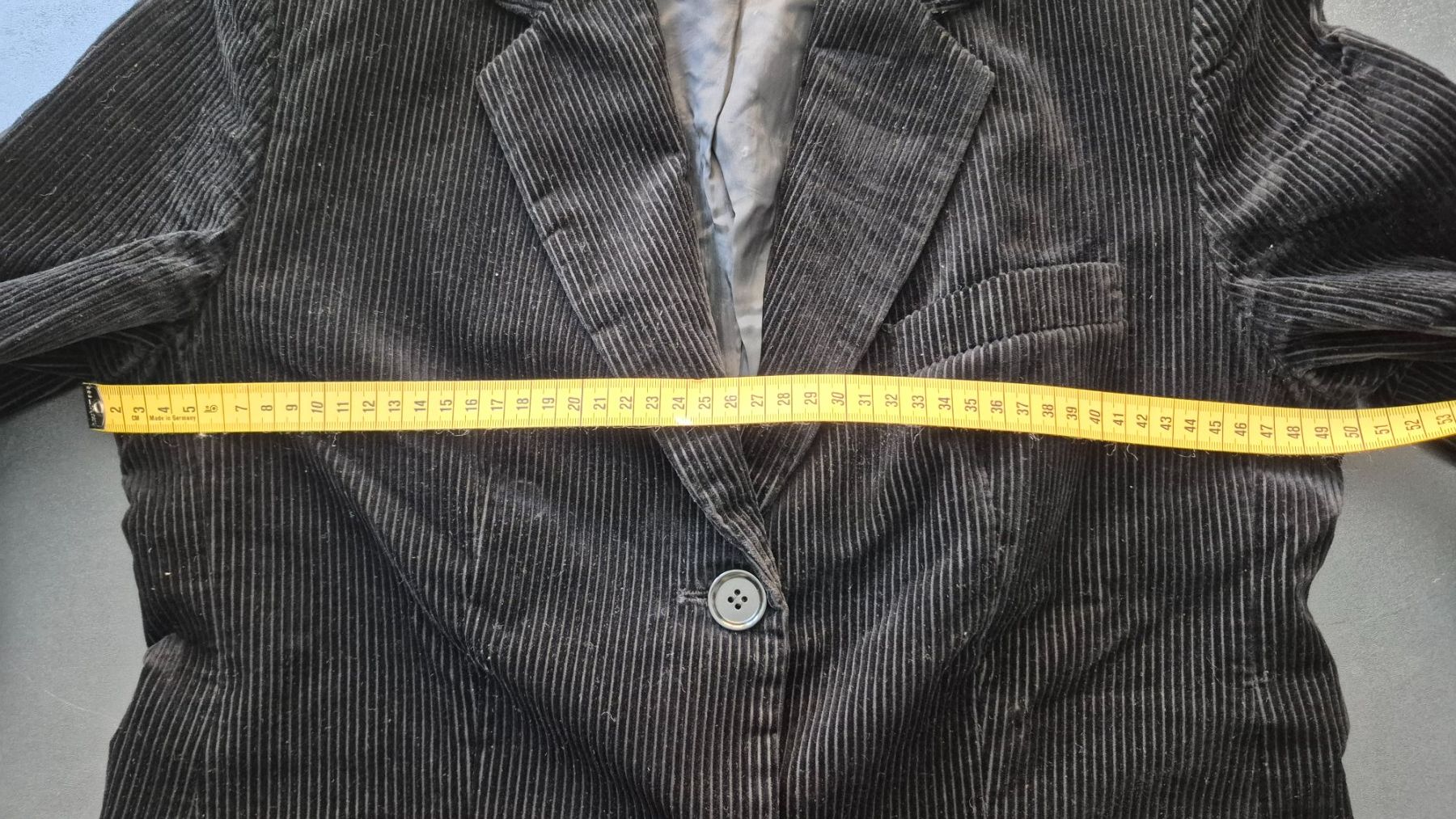 Max Mara Completi & Tailleur: Max Mara Cord/ Manchester Blazer – Usato da Zürich venduto da Knauelrockerin 7