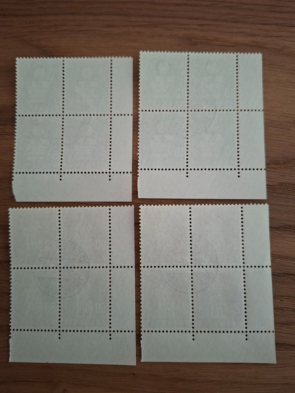 Tous les timbres: Dienstmarken 4er Blocks: BIE – Neuf (Voir description) à Hinterkappelen par 1399 1