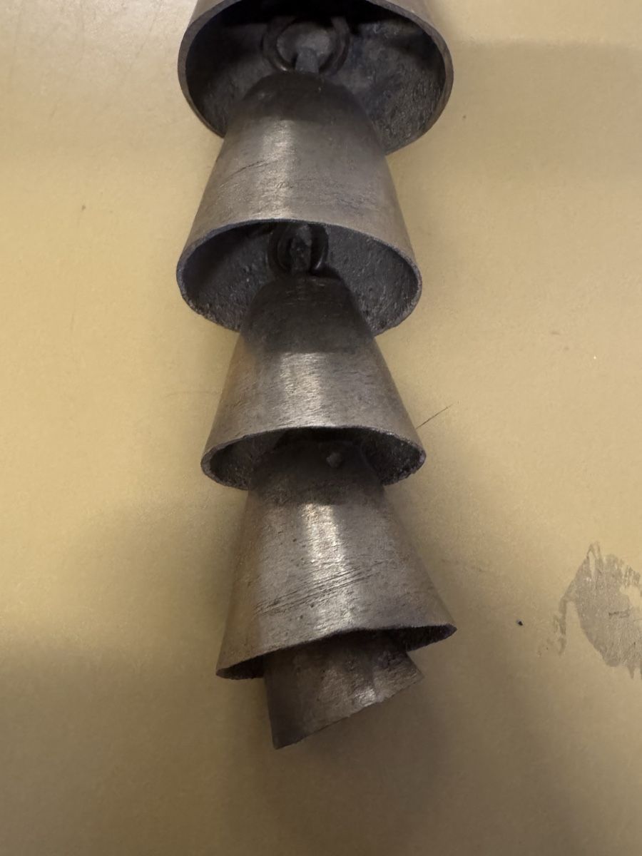 Campanacci mucche: Klangspiel mit 6 Metallglocken  – Usato da Schlieren venduto da Freundlich02 2