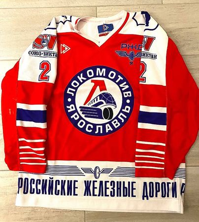 Lokomotiv Yaroslavl game worn jersey