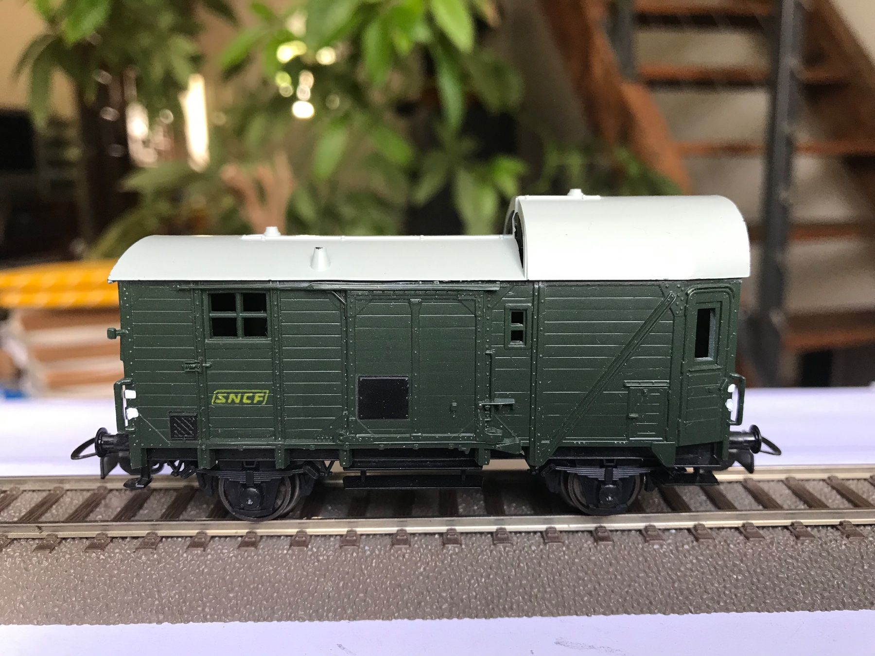 Piko Modellini di ferrovie: piko güterzugsbegleitwagen der SNCF – Usato da Liestal venduto da ozo2005