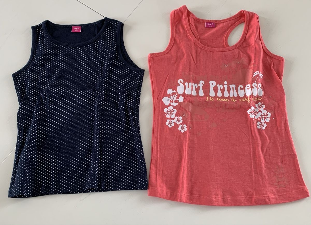 Blouses, T-shirts & Tops: 2 Tops Gr. 140 – D'occasion à Hünenberg See par spartakus02