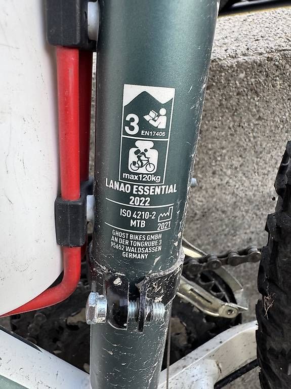 Vélos: VTT Ghost Lanao Essential 27.5? – D'occasion à Collonges par Chris56 3
