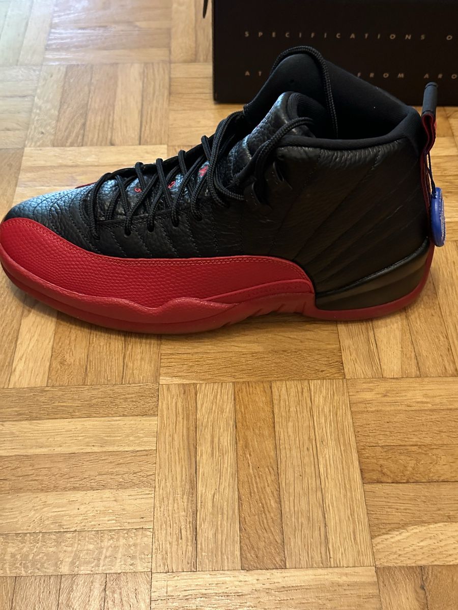 Jordan Scarpe da uomo: Nike Air Jordan 12 Retro Flu Game – Nuovo e nell'imballaggio originale da Unterentfelden venduto da basket05 7