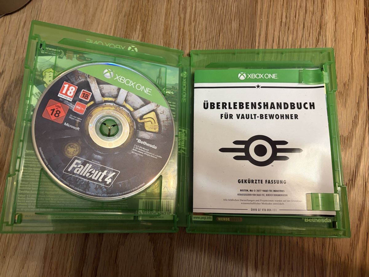 Jeux: xbox one game, Fallout 4 – D'occasion à Bern par dalmaxxi 2