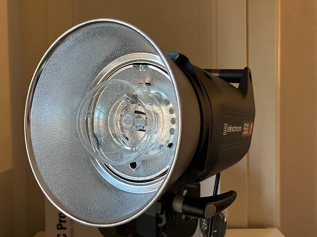 Elinchrom Flash: Flash Studio Elinchrom ELC Pro HD500 – Nuovo (secondo la descrizione) da Genève venduto da Capt3 2