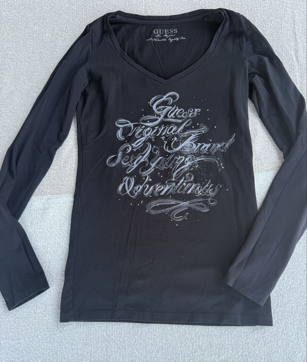 Guess Lots de vêtements: Shirtpaket Guess – D'occasion à Kreuzlingen par nik_d2fj 3