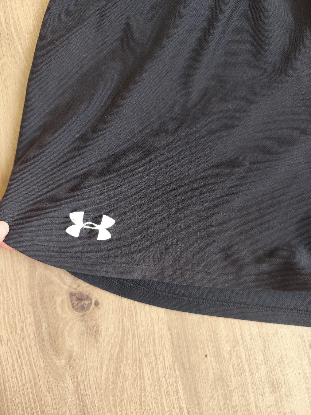 Under Armour Hosen: Sporthose UnderArmour S – Gebraucht aus Lyss von sch_fw55 1