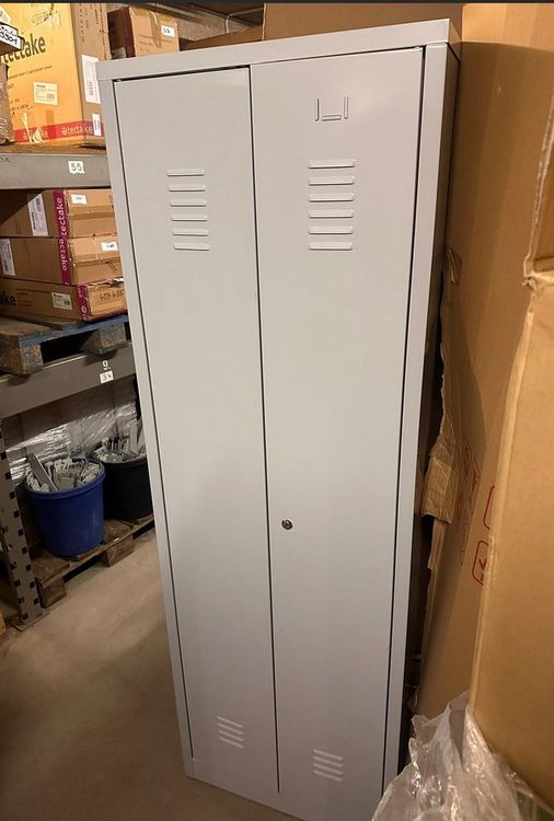 2er Garderobenspind Spind Schrank grau (Gebraucht) in Steinhausen für ...