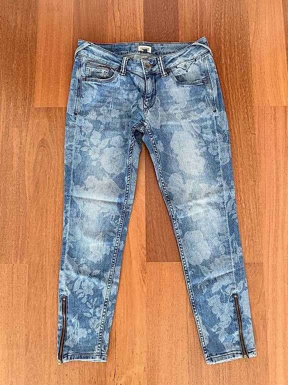 Tommy Hilfiger Jeans: Tommy Hilfiger Jeans Gr. 26 / 30 – Usato da Oberengstringen venduto da Simone_Ro