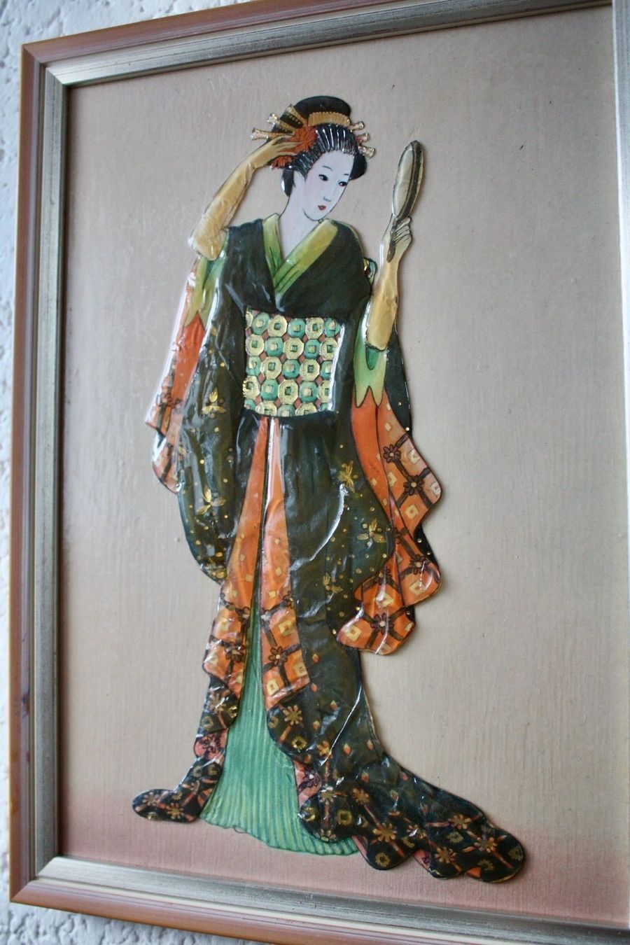 Poster & Bilder: Japanisches Reliefbild Geisha mit Blumen – Gebraucht aus Niederglatt ZH von maggie25 1