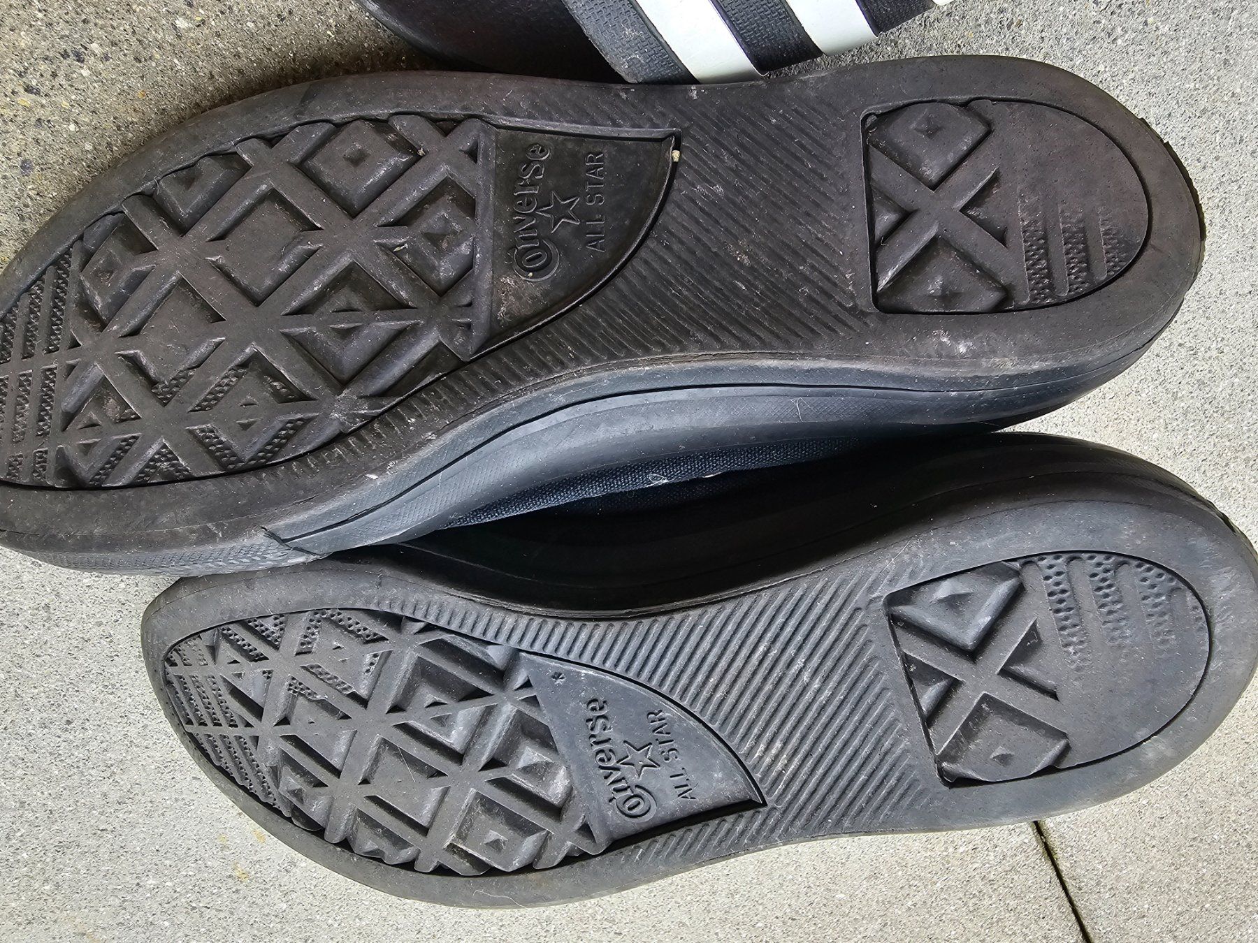 Converse Scarpe da uomo: Schwarze Converse All Stars Chucks, Grösse 41 – Usato da Wohlen AG venduto da niki31 3
