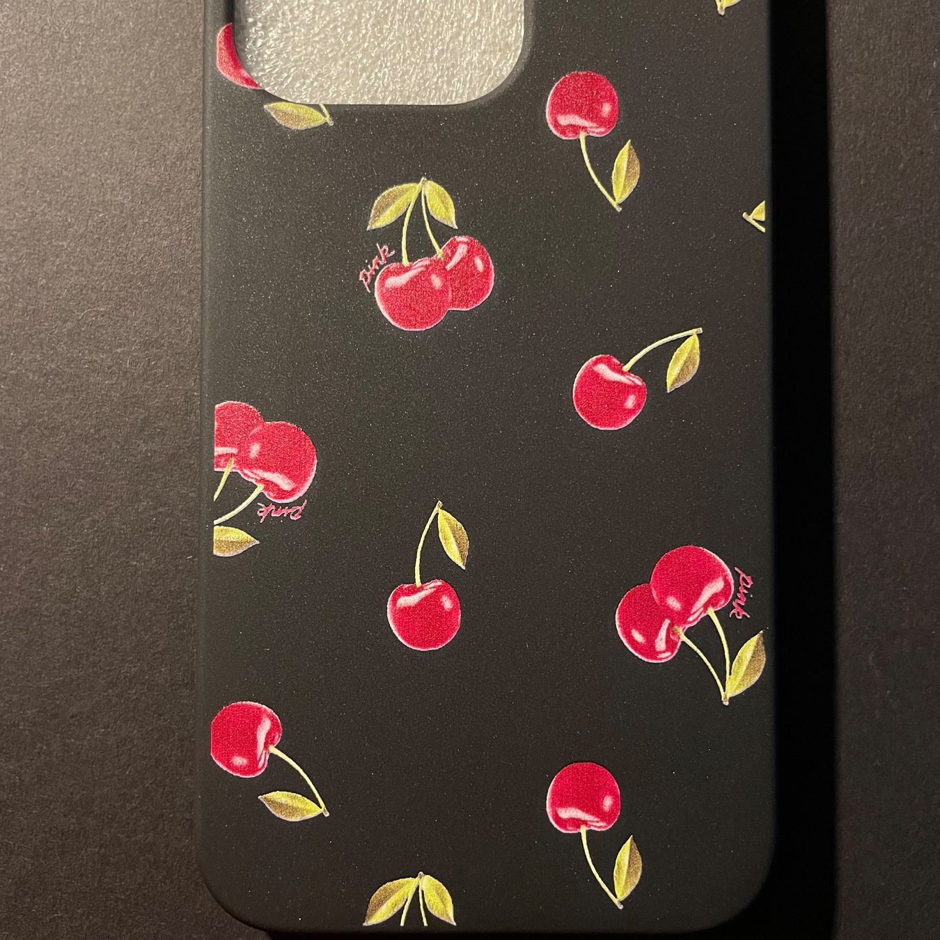 Apple Handys / Smartphones: NEU: iPhone 13 pro Hülle schwarz m. Kirschen – Neu und originalverpackt aus Bellach von Dreamer2501 1