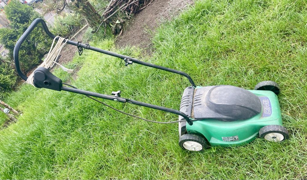 kleiner Rasenmäher ab Fr. 1. Kaufen auf Ricardo