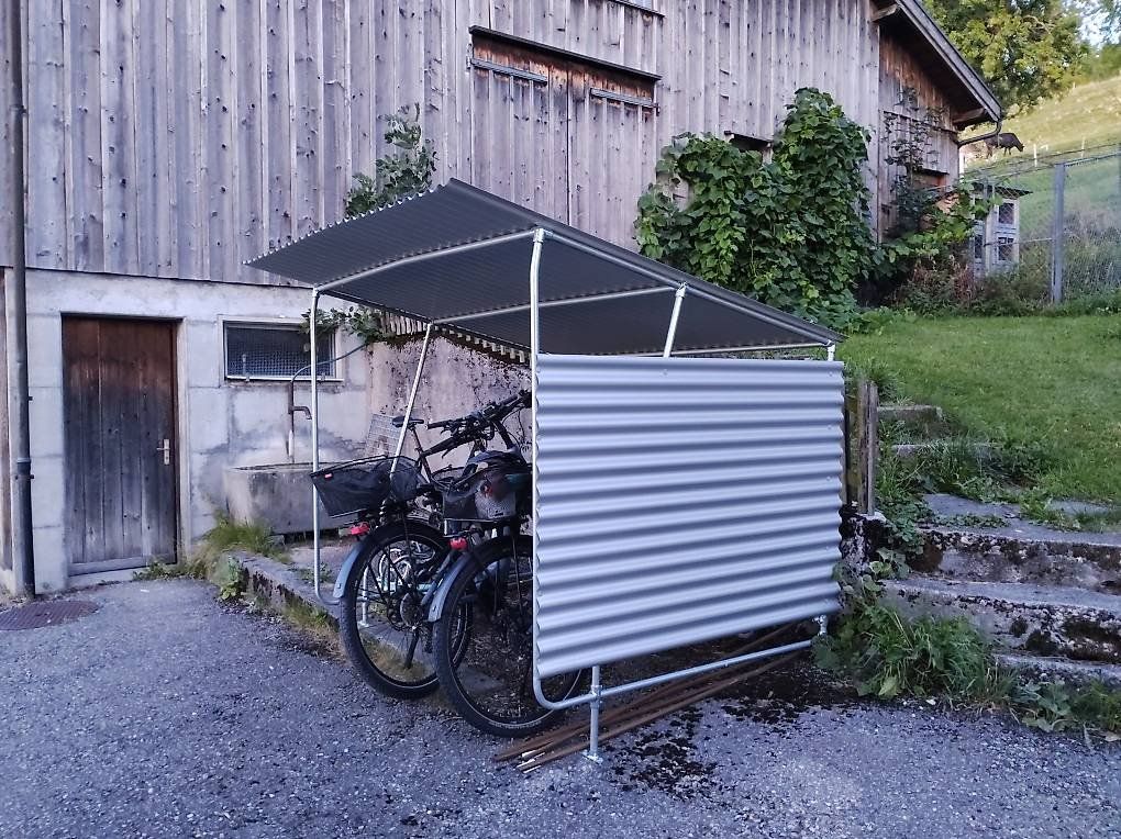 Rifugi: Velounterstand von Velodaba Breite 210cm – Usato da St. Gallen venduto da SiiirJohn 1