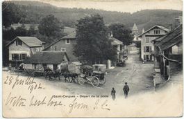 SAINT-CERGUES Abfahrt der Postkutsche