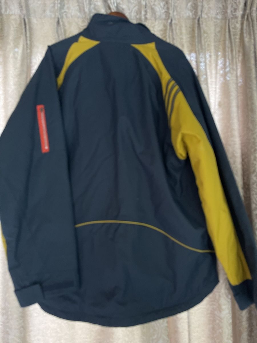 Adidas Vestes: Adidas Super Giacca  uomo-XL-ideale per Sciare – Neuf (Voir description) à Gordevio par LanaZimm 4