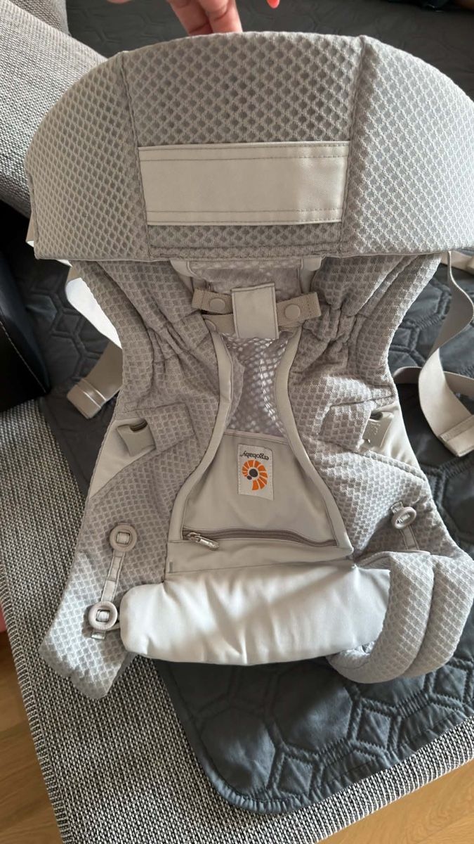 Ergo Baby Bauch- & Rückentragen: Ergobaby – Neu (gemäss Beschreibung) aus Basel von kik_5j96 1
