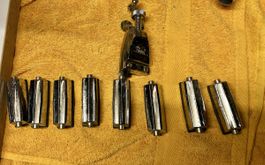 8 Stk. Snare Lugs inkl. Snare Strainer