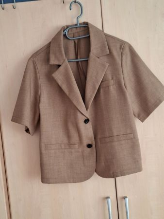 Kurze legere Jacke gr L  Neuwertig
