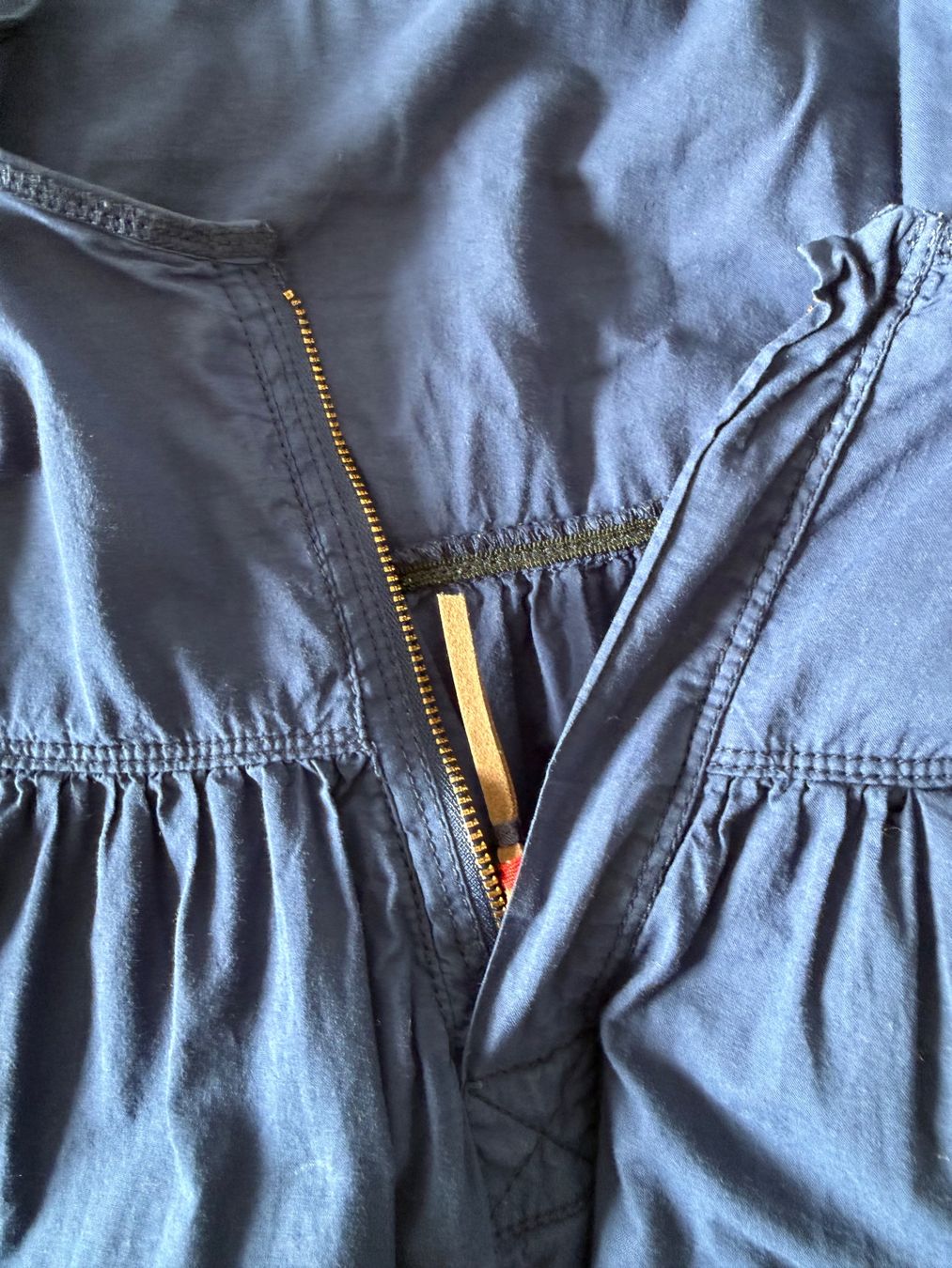 Tommy Hilfiger Vestiti: Weites Sommerminikleid oder Oberteil Tommy Hilfiger – Usato da Luzern venduto da Mamutpe 5