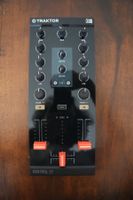 Traktor Kontrol Z1 & X1 DJ Mixer - Mit original Case