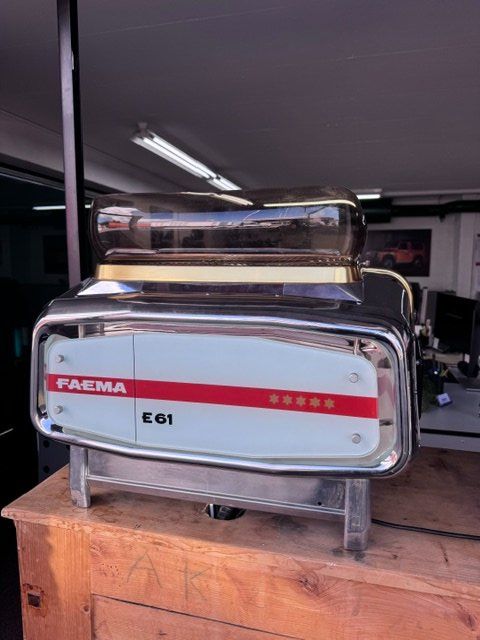 Faema Macchine per caffè & Macchine per espresso: Faema E61 Jubile 2-gruppig – Usato da Hinwil venduto da boesch04 6