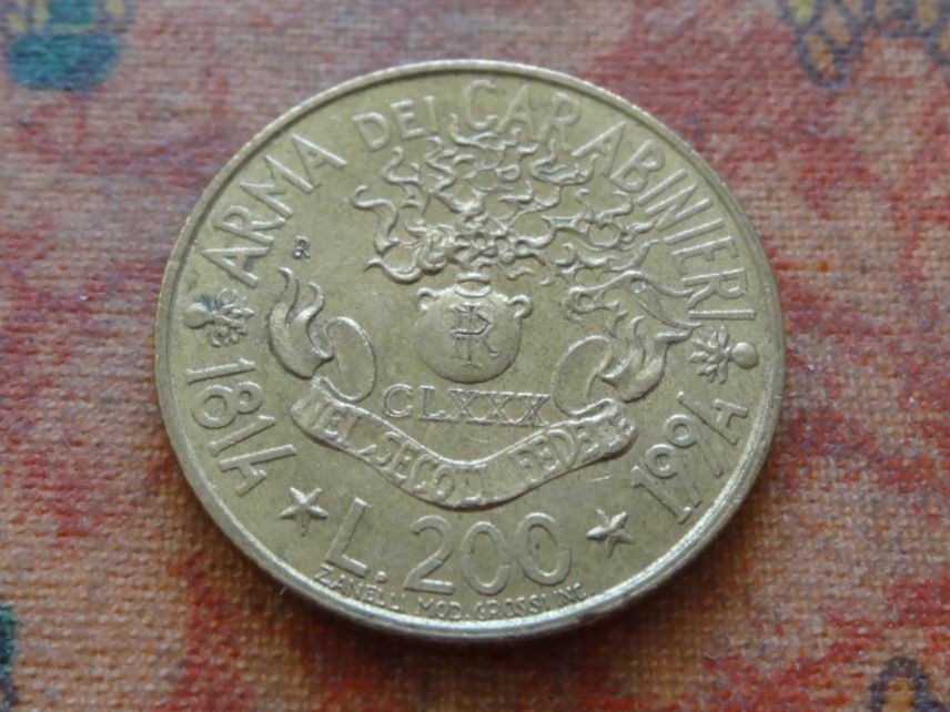 Tutti le monete: ITALIE  200  Lire  1994 – Usato da Romanel-sur-Lausanne venduto da Swift13