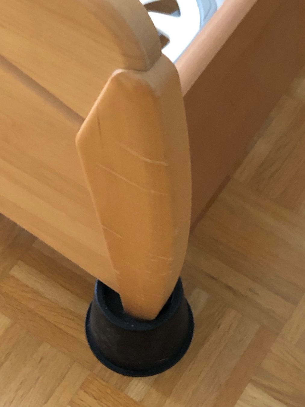 Letti: Doppelbett mit Nachttischchen Holz – Usato da Erlen venduto da astra2013 7