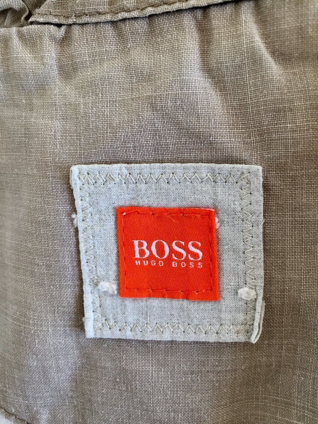 Hugo Boss Giacche: HUGO BOSS BLAZER KAKI/NP 570.- – Nuovo (secondo la descrizione) da Eschenbach SG venduto da Lady020 8