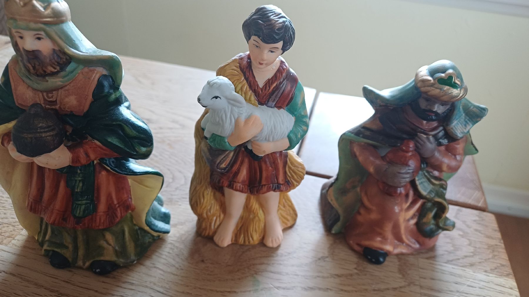 Statuette: Schöne Krippenfiguren  – Usato da Flawil venduto da Naphtali 7