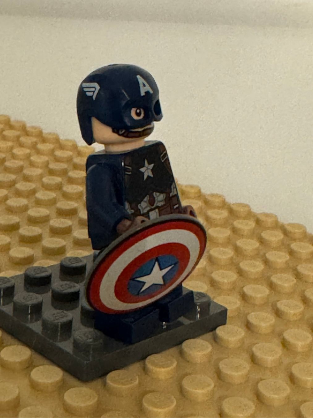 Lego Baukästen: LEGO Marvel Super Heroes Figur Captain America – Gebraucht aus Uhwiesen von fel_5ghs 5